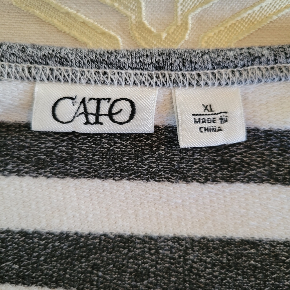Cute Cato Jeweled Sweater with Jean Bottom Hem Design XL - Picture 5 of 10